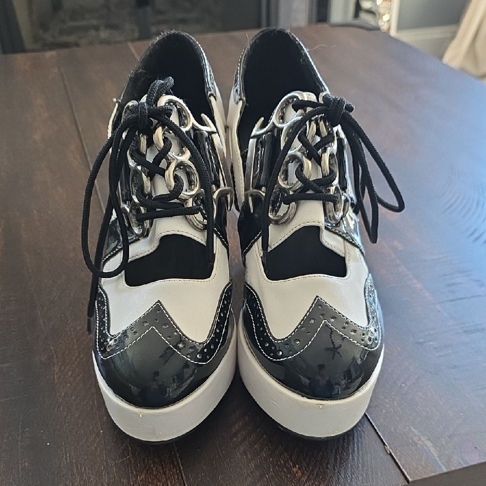 Pleaser Funtasma Black and White Gangster Wingtip Platform Oxfords (Size 8.5 US)